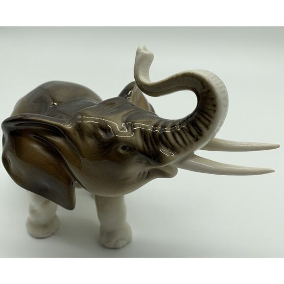 Royal Dux Trunk Up Elephant Figurine Czechoslovakia 6” Tall 2” Tusk Good Luck - Picture 5 of 8